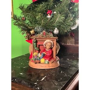 Tom Clark Christmas Toys All Around Mrs. Claus  Twas the Night Before Christmas